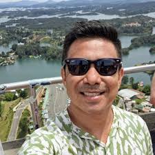 Roberto Olguin (@robbietulum) • Facebook