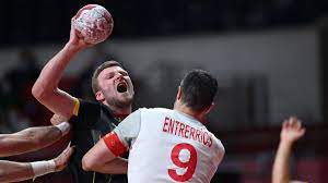 Am turnier nehmen bei frauen und männern jeweils zwölf mannschaften teil. Olympia 2021 In Tokio Deutsche Handballer Verlieren Zum Auftakt Knapp Gegen Spanien Eurosport