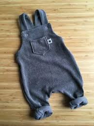Eine bequeme und widerstandsfähige latzhose ist vor allem für kinder ideal. Baby Latzhose Schnittmuster