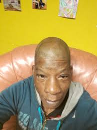 6 signalen dat jouw bewindvoerder je kaal plukt.  http://slachtoffers-eerst.nl/6-signalen-dat-jouw-bewindvoerder-je-kaal-plukt/