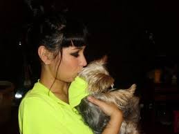 What Is The Name Of Cassie Steele S Dog The Cassie Steele Trivia Quiz Fanpop