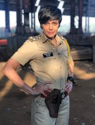 Mandira bedi's brilliant transformation will inspire you. Mandira Bedi On Twitter Hit Me
