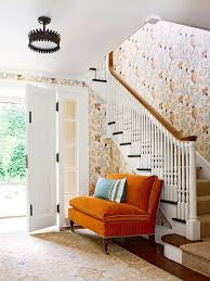 Como pintar una subida de escaleras. Como Decorar La Pared De Una Escalera Get The Look