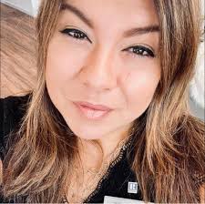 Jennifer Razo's Instagram, Twitter & Facebook