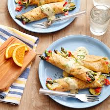 Eating fiber rich, low carb meals in smaller portions is the key to keeping the sugar level in control. Surprising Diabetes Friendly Meals That Make You Feel Full Eatingwell