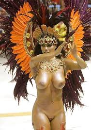 Famosas Nuas no Carnaval - Liga das Novinhas