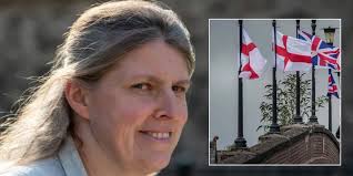 Flag row: Suspended Labour MP says her 'stomach churned' when seeing  colleagues waving St George's flags