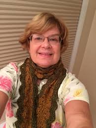 Szachmat scarf pattern review and Echo Caves yarn