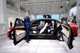 Best prices and best deals for volkswagen cars in germany. Volkswagen Feiert Deutschland Premiere Des Id Vizzion In Berlin Volkswagen Newsroom