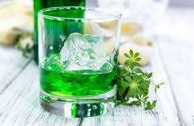 Waldmeister Likor 2 Leckere Rezeptideen Waldmeister Likor Waldmeister Waldmeister Schnaps