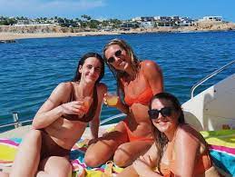 Caitlin Clark Reels | Caitlin Clark, Lexie Hull, and Katie Lou Samuelson enjoying some time on the boat 🏝️☀️🍹 via: @lexiehulll #wnba #basketball… | Instagram