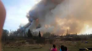 Evacuation order in parkland county as wildfire rages west of edmonton. Parkland Mayor Declares Local State Of Emergency Because Of Wildfires Cbc News