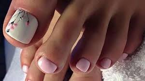 Navy blue wedding toe nail art with gemstones 8. 20 Cute And Easy Toenail Designs For Summer The Trend Spotter