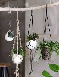 1001 Ideen Fur Makramee Blumenampel Der Orient In Ihrem Zuhause Blumenampel Der Diy Macrame Plant Hanger Diy Macrame Plant Hanger Pattern Plant Hanger