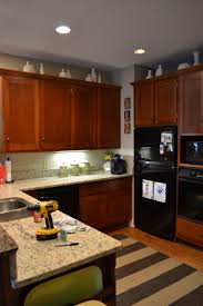 painting kitchen cabinets with chalk
