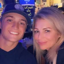 Beth Keys (bethkeys102)