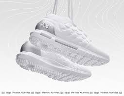 Curry Brand's De'Aaron Fox Kicks Off New Campaign with UA Phantom 1