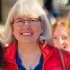 Gena Simpson's Instagram, Twitter & Facebook