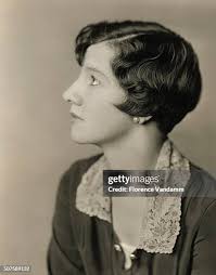 270 Mary Philips Photos & High Res Pictures