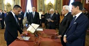 Sabato 21 dicembre 2019 è stato convocato il consiglio dei ministri: Il Governo Conte 2 Ha Giurato Davanti A Mattarella Gentiloni Sara Commissario Ue Il Premier Ai Ministri Collaborazione Leale Basta Sgarbi Istituzionali E Comunicazione Sobria Il Fatto Quotidiano