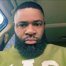 Aswè nou gen onè pou n resevwa yon lejann nan mizik nou an : Ralph  Papillon. Se yon atis mizik li make plizyè jenerasyon menm si nou pa sonje  vizaj la. Ede