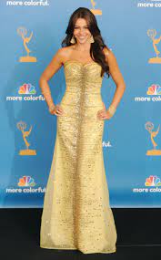 May 26, 2021 · the talk hosts snubbed from emmy noms for first time in seven years as staff is 'demoralized' after sharon osbourne exit. Emmys Red Carpet Photos Sofia Vergara Amy Poehler Julia Louis Dreyfus And Others Glamour