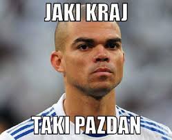 Oczywiście w roli głównej występuje michał pazdan i cristiano ronaldo, który… boi się kolejnego spotkania z polskim stoperem. Memy Polska Niemcy Jaki Kraj Taki Michal Pazdan Memes Baseball Cards Humor