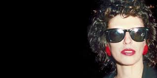 Ο παύλος σιδηρόπουλος γεννήθηκε στις 27 ιουλίου 1948 στην αθήνα. Giola Anagnwstopoyloy H Moysa Toy Payloy Sidhropoyloy Poy Zoyse Panta Sta Oria Eikones Gynaika Iefimerida Gr