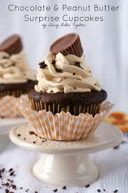 Living Better Together Chocolate Peanut Butter Surprise Cupcakes Cupcakes La Bonne Bouffe Recette Gateau