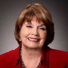 Peggy Kee's Instagram, Twitter & Facebook