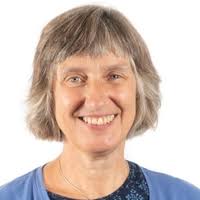 PDF) " Eg har ingen familie. " Identitet, deltakarroller og tolking i  asylsøkjarintervju