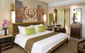 картины в спальню в стиле прованс