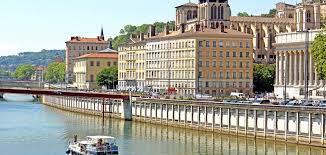 La page lyon présente les plus belles photos de la cité, reflétant son art de vivre, son charme, s. Best Places To Stay In Lyon France The Hotel Guru