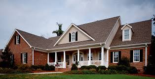 The gutters are much less noticeable now. Ranch House Exterior Colors Ideas And Inspiration Paint Colors Behr