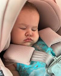 Hoy fuiste #Cenicienta 🩵 pero todos los días eres mi muñeca de carne y  hueso 😍 Te AMO! #Agustina ⁣ ⁣ #princessparty #birthdayparty #cinderella