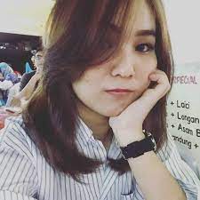 Saya bukan peminat atau penyokong dia seperti yang didakwa. Mona Syamimi Mohd Samsuddin Home Facebook