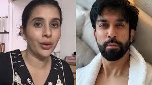 Charu Asopa Slams Ex-Husband Rajeev Sen's Allegation Of Secretly Chatting  With His Best Friend: 'Jab Range Haat Pakda Toh...'