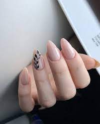 Por ello queremos mostraros ahora los mejores diseños y modelos de uñas de 2021 con las últimas imágenes de uñas que están de moda y que son además tendencia, para la temporada de primavera y verano así como para otoño e invierno.vamos a ver las uñas con todos los estilos y formas como las uñas acrílicas. How To Do Dip Nails At Home In 2021 A Step By Step Guide To Dip Nails Manicura De Unas Manicura Unas Acrilicas Almendradas