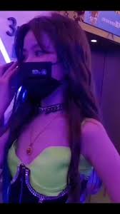 音乐节顶臀-少妇的狂野解放