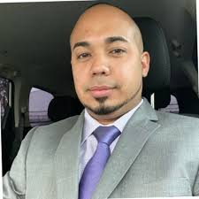 🇺🇸 Happy Veterans Day 🇺🇸 to those that chose the path of the less than  1%. This is one of my favorite pics taken many years ago with my friend  Diaz. One