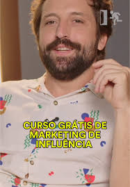 Gregorio Duduvier Samba Curitiba