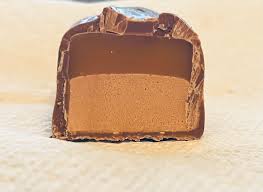 Milky Way bar [2855 x 2089] : rThingsCutInHalfPorn