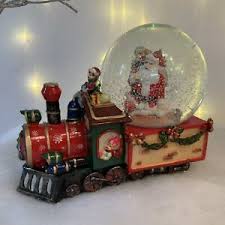 Do you have a christmas train snow globe? Santa Train Musical Snow Globe Christmas Dome Gisela Graham We Wish You A Merry Ebay