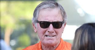 Steve Spurrier believes Kentucky should bring back Hal Mumme to run offense 