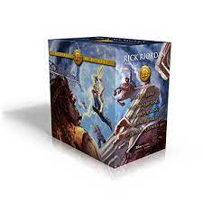 The heroes of olympus by rick riordan the complete 4 books collection box set. The Heroes Of Olympus Paperback Boxed Set Riordan Rick Rocco John Amazon De Bucher