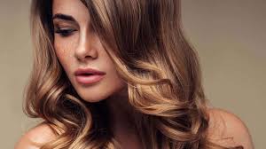 To create hair highlights in just a few select places you can use a streaking brush. How To Get Hair Highlights At Home L Oreal Paris