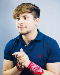 Andy Tavarez's Instagram, Twitter & Facebook