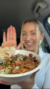 What does 500 calories look like? 🍽️ Fresh ingredients, bold flavours, and  perfectly balanced meals—because eating lighter should never mean  sacrificing taste! 😍🔥