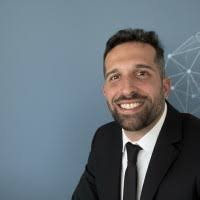 600+ perfiles de «Gabriel Hernan»