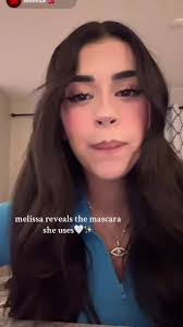 Melissa Duron's Instagram, Twitter & Facebook